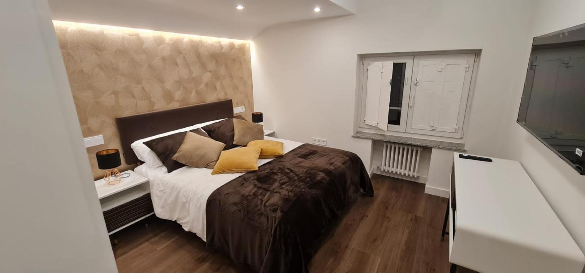 Апартаменты Atico De Diseno En El Centro Овьедо Экстерьер фото
