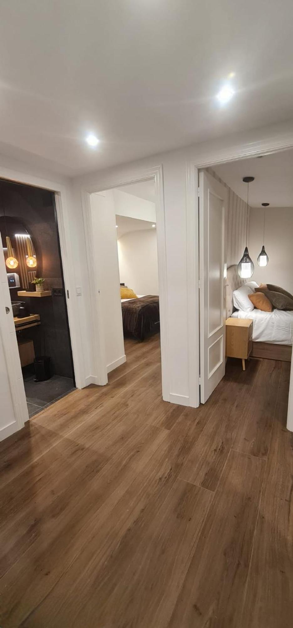 Апартаменты Atico De Diseno En El Centro Овьедо Экстерьер фото